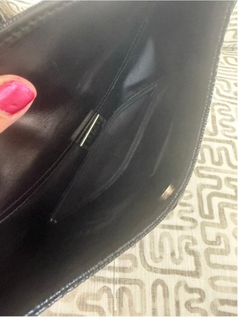 Stuart Weitzman Black Lizard Embossed Shoulder, 90s with no damage noted. Cute - Picture 9 of 13